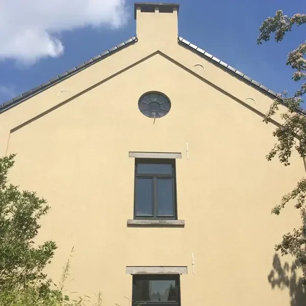 Avant - Nettoyage et hydrofue de votre façade